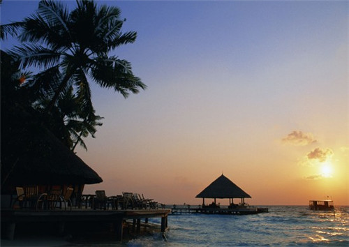 空中扩建装修违法吗（空中盖楼房可能吗）